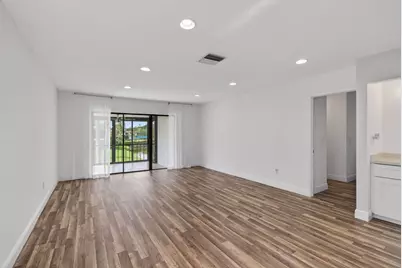 8536 Casa Del Lago #49-B, Boca Raton, FL 33433 - Photo 11