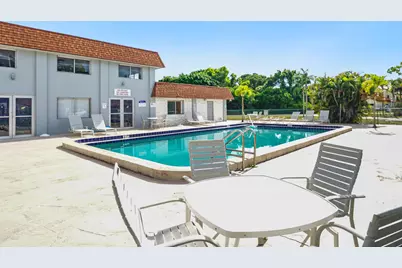 2878 Donnelly Drive #106, Lake Worth, FL 33462 - Photo 19