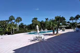2878 Ashley Dr E, West Palm Beach, FL 33415 - Photo 33