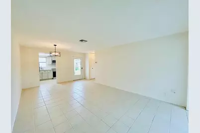 2878 Ashley Drive E #G, West Palm Beach, FL 33415 - Photo 11