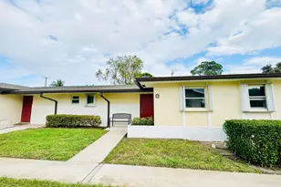 2878 Ashley Dr E, West Palm Beach, FL 33415 - Photo 3