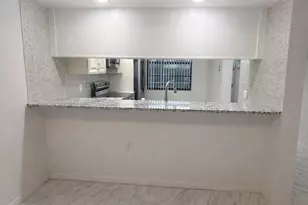 3826 Whitehall Dr, West Palm Beach, FL 33401 - Photo 3