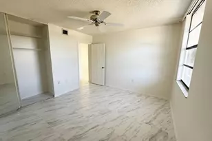 3826 Whitehall Dr, West Palm Beach, FL 33401 - Photo 17