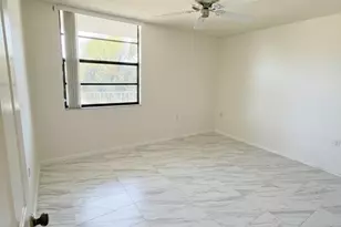 3826 Whitehall Dr, West Palm Beach, FL 33401 - Photo 21