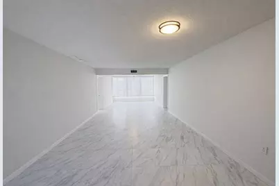 3826 Whitehall Drive #305, West Palm Beach, FL 33401 - Photo 7