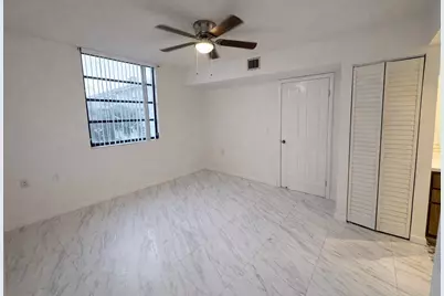 3826 Whitehall Drive #305, West Palm Beach, FL 33401 - Photo 11