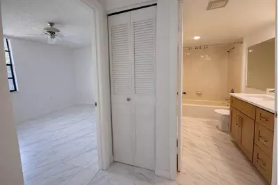 3826 Whitehall Drive #305, West Palm Beach, FL 33401 - Photo 19