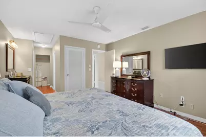 8633 Chevy Chase Drive, Boca Raton, FL 33433 - Photo 19