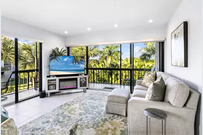 2550 Presidential Way #301, West Palm Beach, FL 33401 - Photo 3