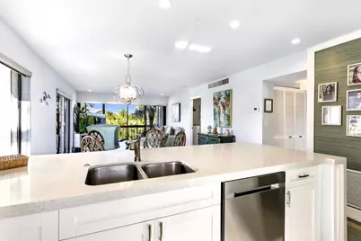 2550 Presidential Way #301, West Palm Beach, FL 33401 - Photo 5