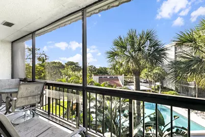 2550 Presidential Way #301, West Palm Beach, FL 33401 - Photo 1