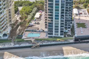 5380 N Ocean Dr, Singer Island, FL 33404 - Photo 69