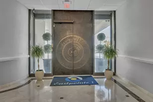 5380 N Ocean Dr, Singer Island, FL 33404 - Photo 7