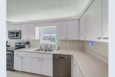 1149 SE Cambridge Drive, Port Saint Lucie, FL 34952 - Photo 15