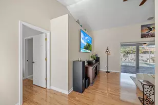 1149 SE Cambridge Dr, Port Saint Lucie, FL 34952 - Photo 9