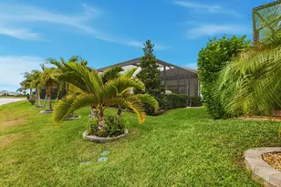 11160 SW Lunata Way, Port Saint Lucie, FL 34987 - Photo 11