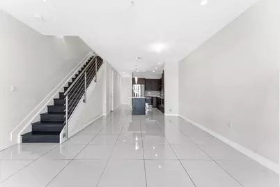 10220 NW 63rd Terrace #207, Doral, FL 33178 - Photo 5