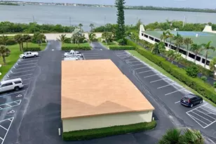 5400 N Ocean Dr, Singer Island, FL 33404 - Photo 29