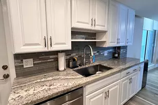 5400 N Ocean Dr, Singer Island, FL 33404 - Photo 41