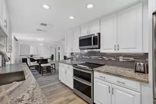 5400 N Ocean Dr, Singer Island, FL 33404 - Photo 17