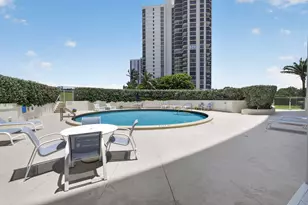 5400 N Ocean Dr, Singer Island, FL 33404 - Photo 59
