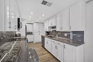 5400 N Ocean Dr, Singer Island, FL 33404 - Photo 51