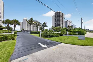 5400 N Ocean Dr, Singer Island, FL 33404 - Photo 69