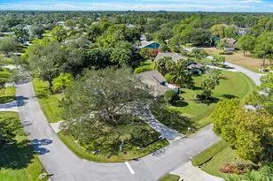 1022 SW Tiburon Way, Palm City, FL 34990 - Photo 37