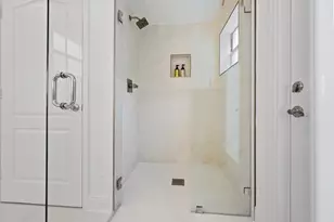 9221 Heathridge Dr, West Palm Beach, FL 33411 - Photo 13