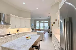 808 SW Classico Ct, Port Saint Lucie, FL 34986 - Photo 13