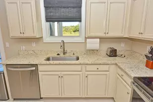 3524 Carriage Pointe Cir, Fort Pierce, FL 34981 - Photo 13