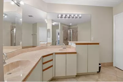 5374 Venetia Court #B, Boynton Beach, FL 33437 - Photo 21