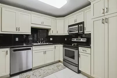 129 S Golfview Road #2, Lake Worth Beach, FL 33460 - Photo 15