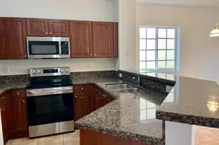 5155 SE Mariner Garden Cir, Stuart, FL 34997 - Photo 7