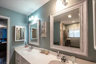 6927 NW Hershy Cir, Port Saint Lucie, FL 34953 - Photo 17