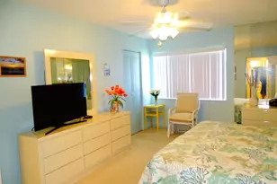 409 Pine Glen Ln, Greenacres, FL 33463 - Photo 11