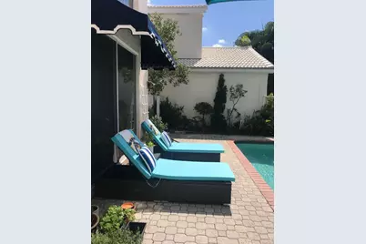 17275 Ventana Drive, Boca Raton, FL 33487 - Photo 3