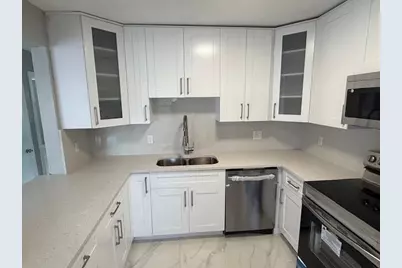 810 Lake Shore Drive #19, Lake Park, FL 33403 - Photo 3