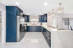 324 Bamboo Rd, Palm Beach Shores, FL 33404 - Photo 15