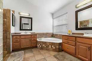 1304 Lake Breeze Dr, Wellington, FL 33414 - Photo 7