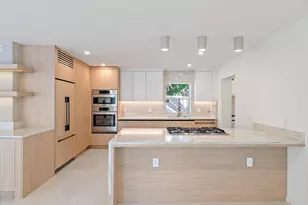 107 Sandal Ln, Palm Beach Shores, FL 33404 - Photo 1