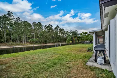 112 Cocoplum Circle, Royal Palm Beach, FL 33411 - Photo 5
