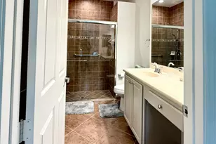 6525 Oxford Cir, Vero Beach, FL 32966 - Photo 17