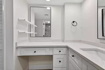 545 Oaks Lane #409, Pompano Beach, FL 33069 - Photo 13
