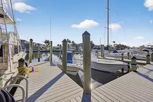 752 Lagoon Dr, North Palm Beach, FL 33408 - Photo 5