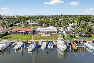 752 Lagoon Dr, North Palm Beach, FL 33408 - Photo 19