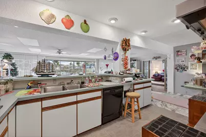 752 Lagoon Drive, North Palm Beach, FL 33408 - Photo 53