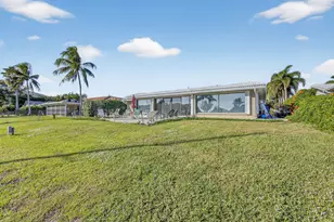 752 Lagoon Dr, North Palm Beach, FL 33408 - Photo 61
