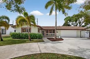 5511 NE 18th Terrace, Fort Lauderdale, FL 33308 - Photo 1