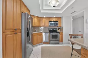 5080 N Ocean Dr, Singer Island, FL 33404 - Photo 29